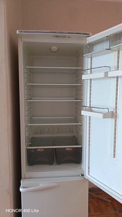 Продам б/у холодильник