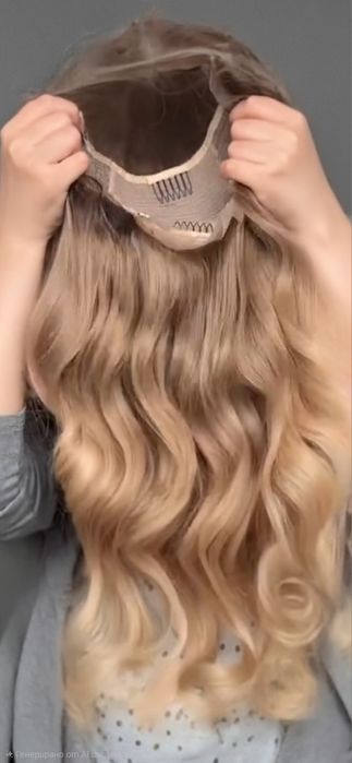 Перуки по поръчка