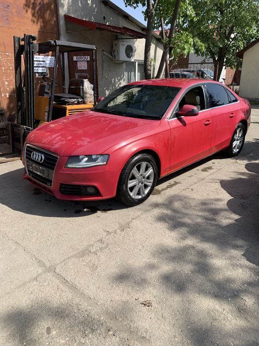 Aripa stanga  Audi a4 b8 2009