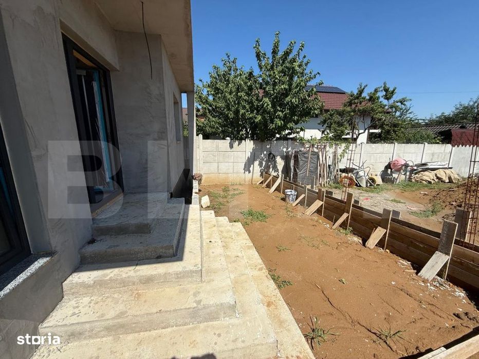 Casa parter, 65 mp utili, 220 mp teren, zona Damila