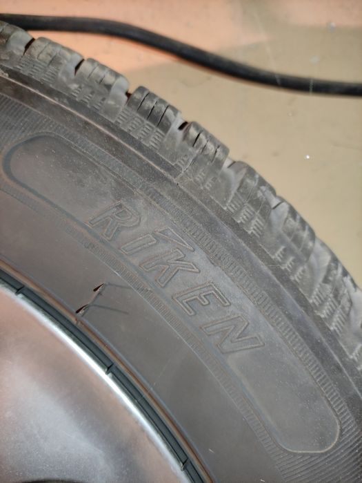 Джанти Alfa Romeo 5х98 със зимни гуми