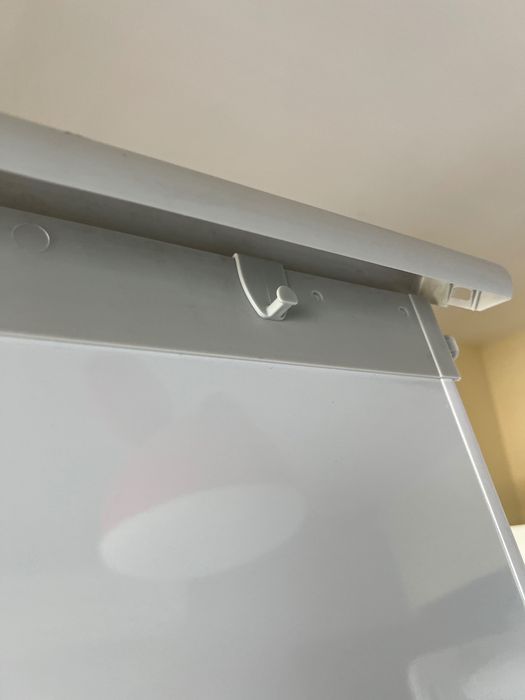 Мобилен флипчарт FRANKEN на колела 68×110 см – магнитна бяла дъска