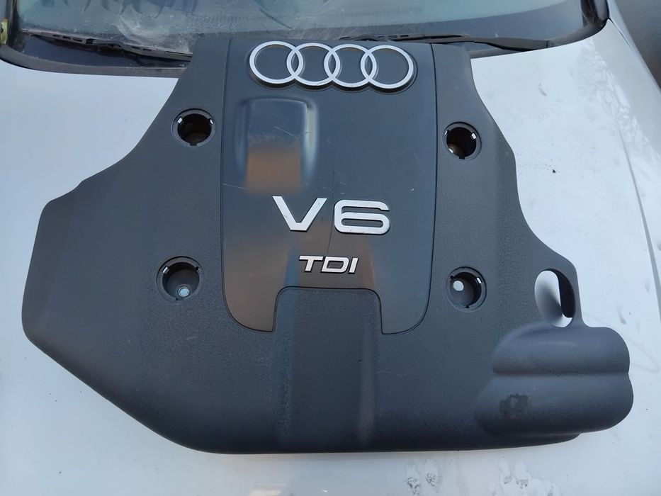 Кора за двигател audi A6