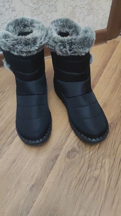 Продам обувь новую