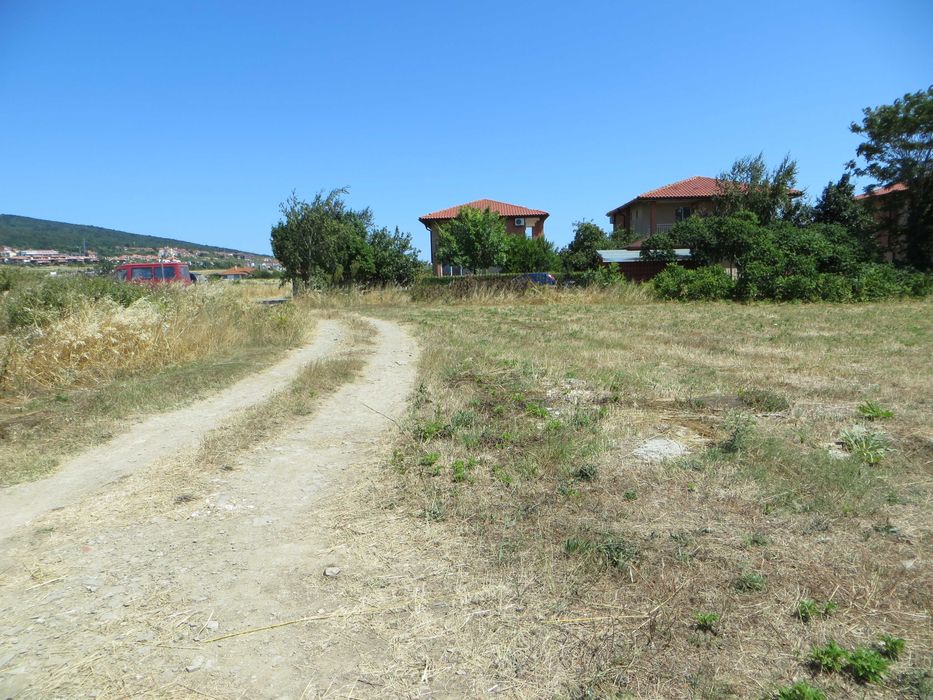 Продава се Парцел в с. Кошарица, Област Бургас - 2050 кв.м за 30 €/кв.м - Снимка #2