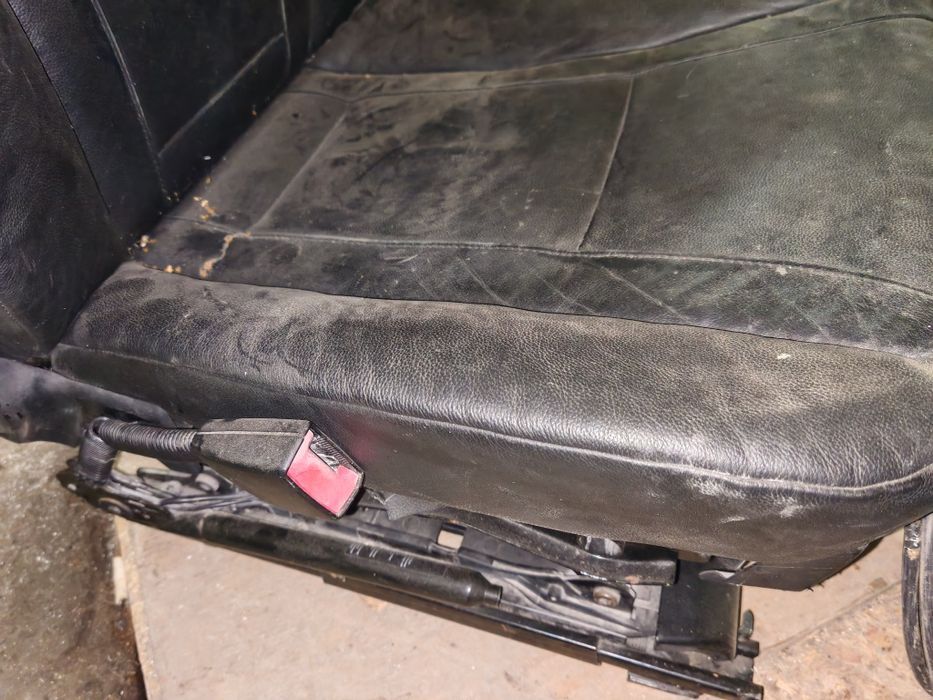 Сиденья передние bmw7 e65