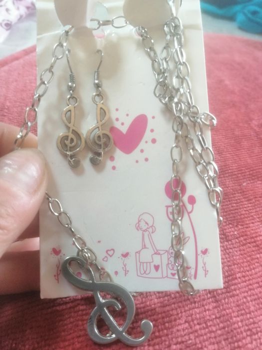 Комплект,, Ключ сол,, обеци и колие +пръстен