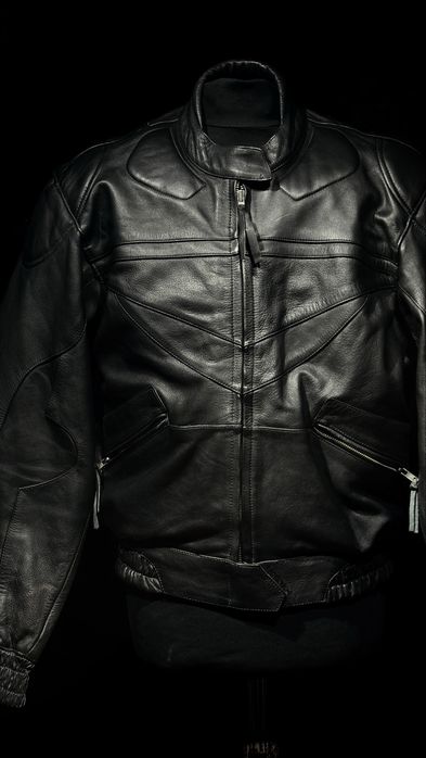 Бомбер из натуральной кожи