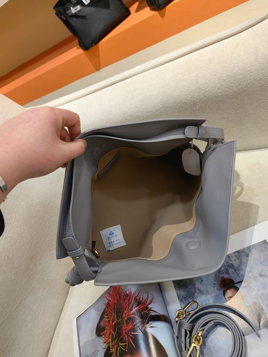 Новая сумка Loewe