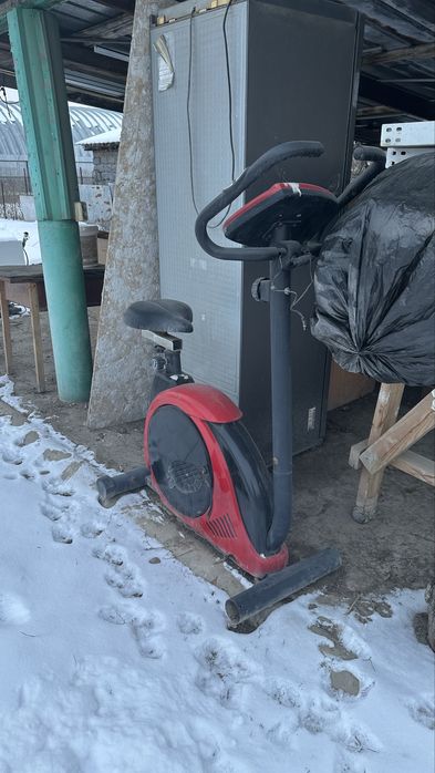 Велотренажер б/у