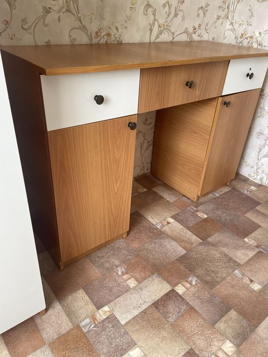 Комод для вещей.