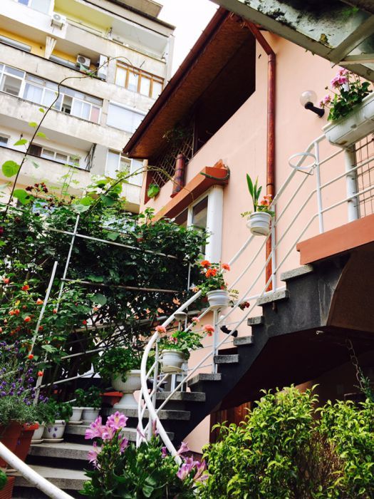 Продава се Къща в Хасково, Възраждане - 340 кв.м за 308 €/кв.м - Снимка #1