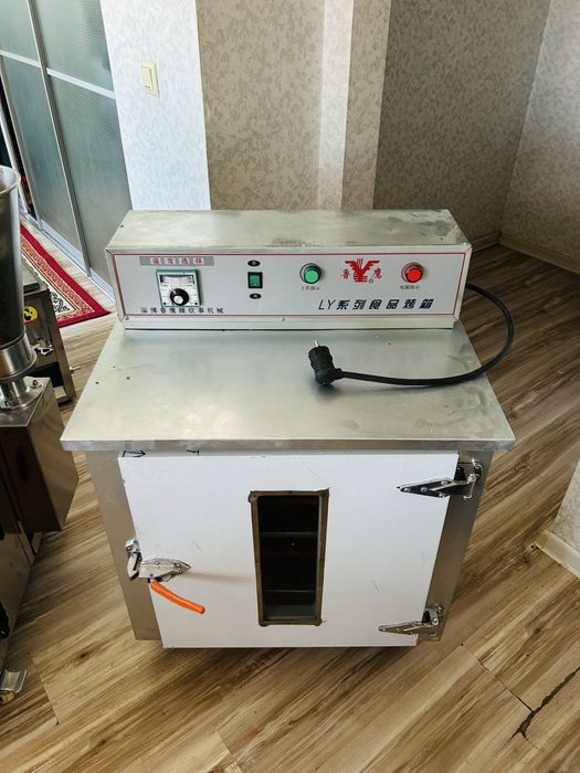 Плита 3х канфорная с духовкой, электроплита, плита сдуховкой