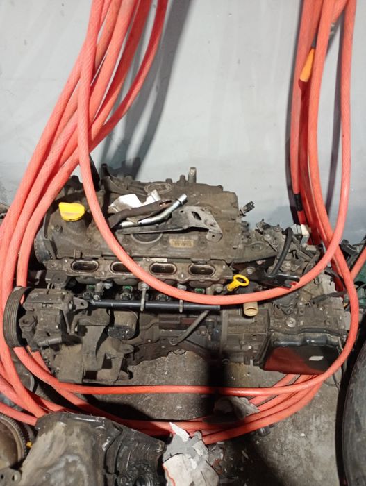 Продам двигатель К4М с АКПП на Рено