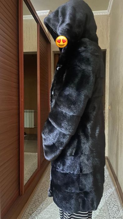 шуба норка  в черном цвете