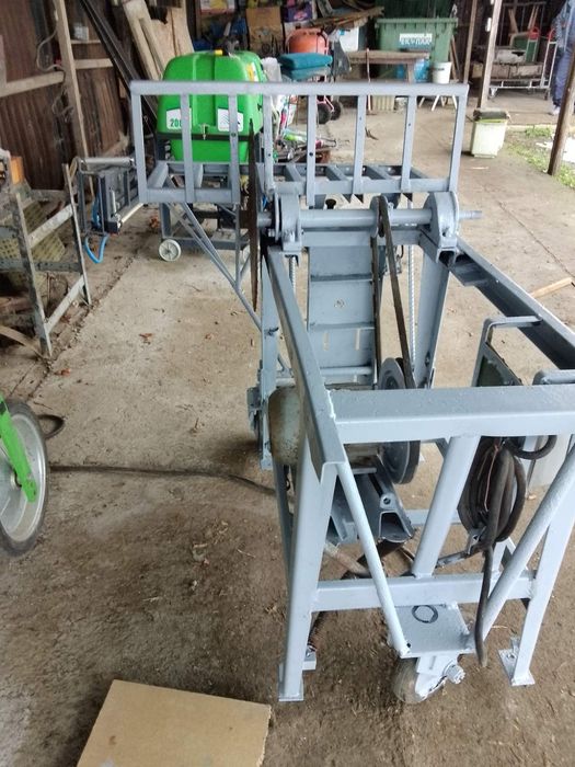 Циркуляр трифазен