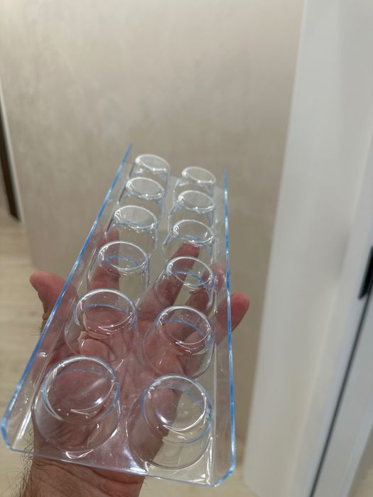 Хладилна стойка за 12 броя яйца