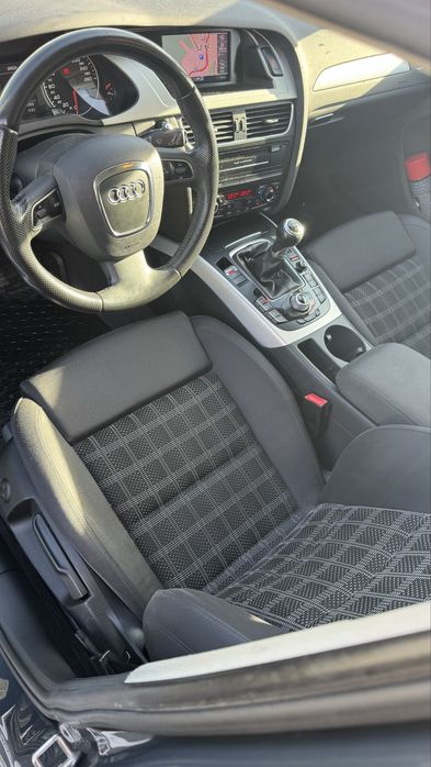 Audi A4 B8 2.0 TDI 143 CP 2010