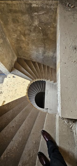 Амир Темур!!! Коробка!! 6 соток, 4 уровня,, 8 ком. Евро махалла!!!