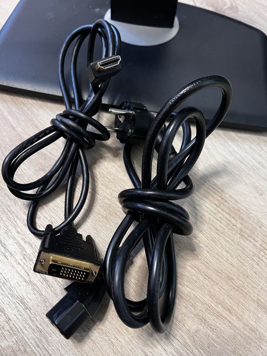 Monitor Dell 24” FHD