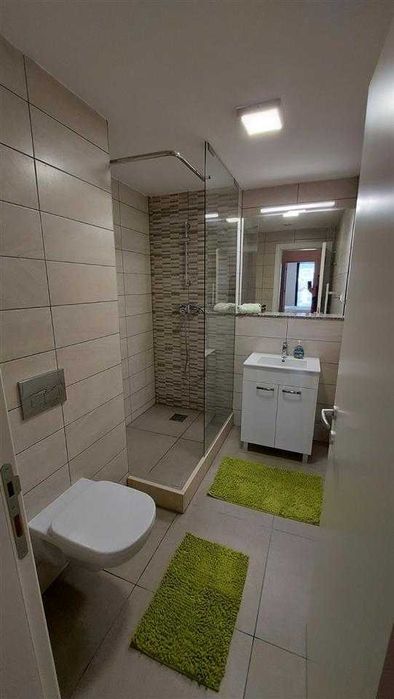 Дава се под наем Двустаен апартамент в Бургас, Изгрев - 55 кв.м за 219.3 € - Снимка #2