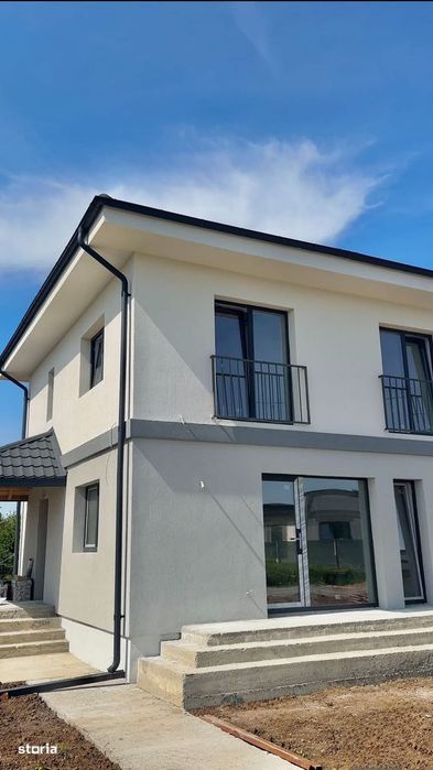 Casa Gata De Mutat - 115.000Eur - 220Mp Teren - Darasti - Magurele