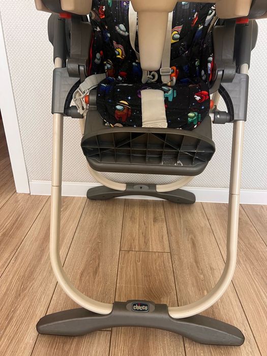 Детский стол для кормления