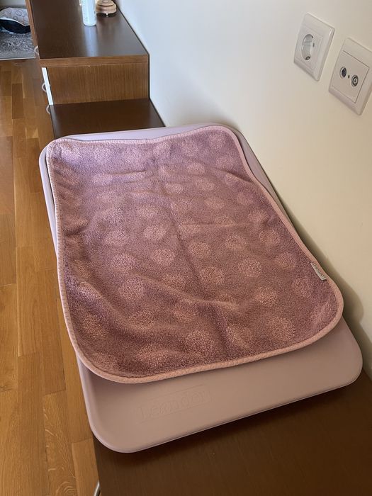 Повивалник Leander Matty + кърпа и халатче