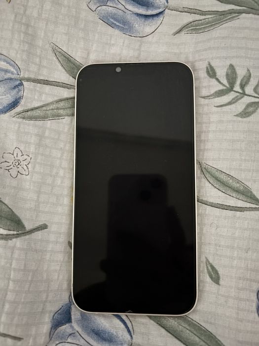 Продаю айфон 13 (Б/У)