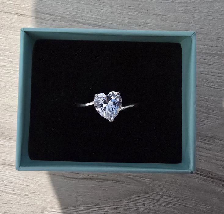 Сребърни обеци и пръстени