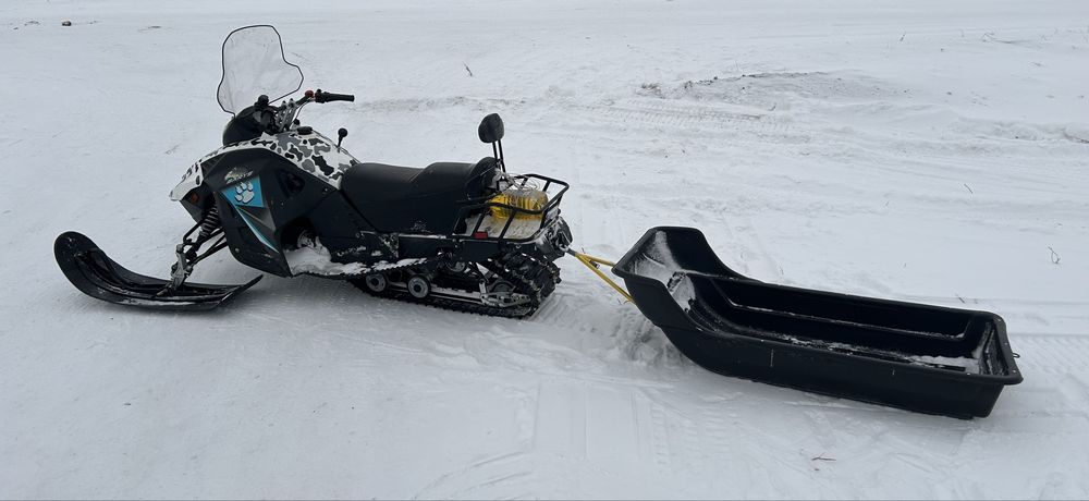 Продается снегоход барыс