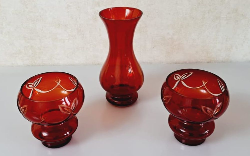 Вазы цветное стекло