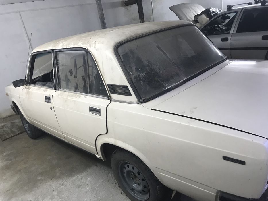 Продам жигули семерку