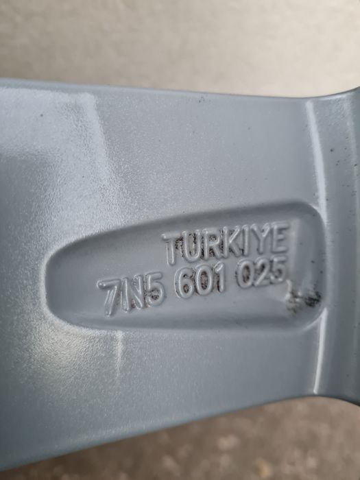 Оригинални джанти за СЕАТ SEAT VW AUDI SKODA R16 5x112 ET33 6.5J