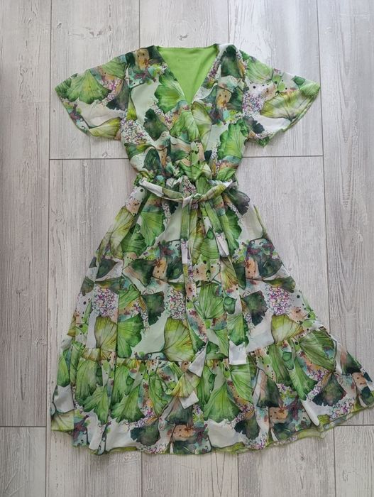 Зелена рокля шифон