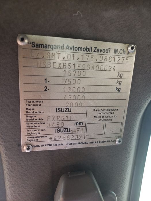 Isuzi Vadavoz 2009 yil xolati yaxshi metan balon 4ta 150talik