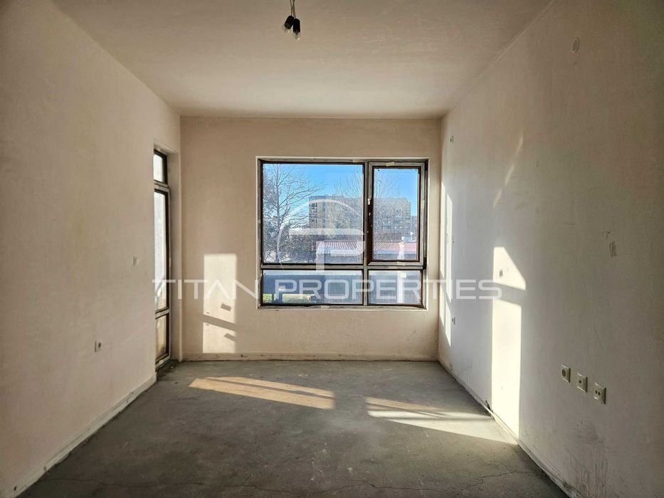 Продава се Тристаен апартамент в Пловдив, Тракия - 119 кв.м за 1044 €/кв.м - Снимка #3