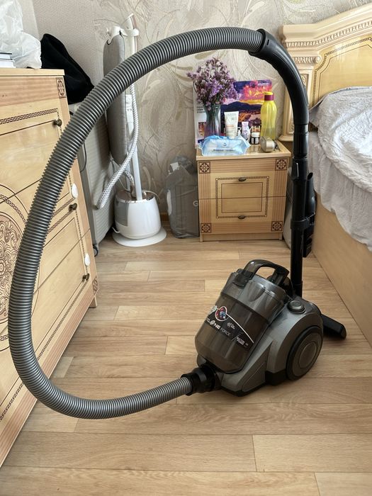 Пылесос Artel cyclone 2000W