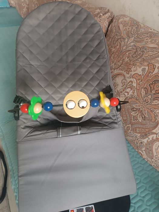 Продам детский шезлонг