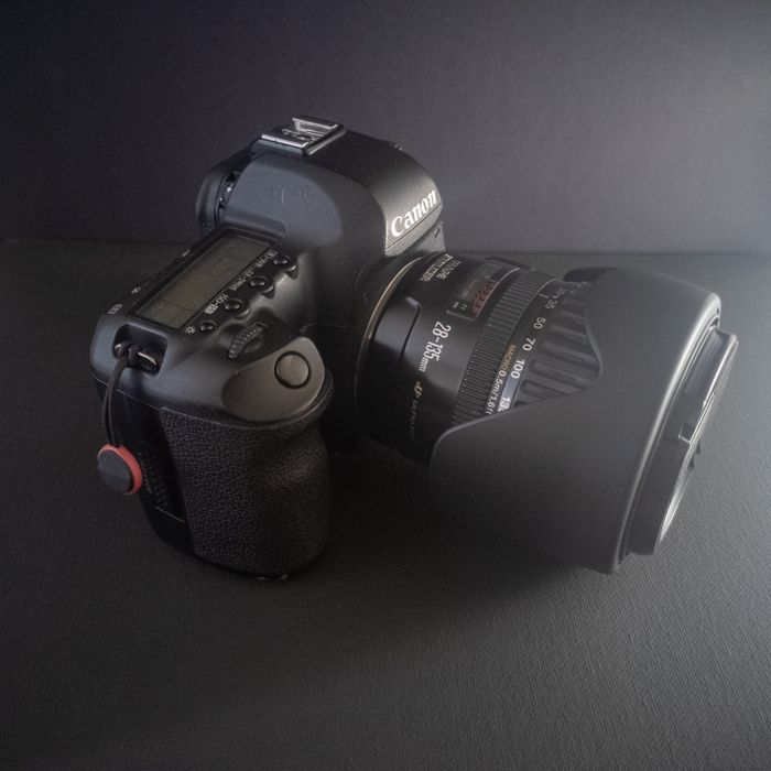 Фотоаппарат Canon 5D mark 2