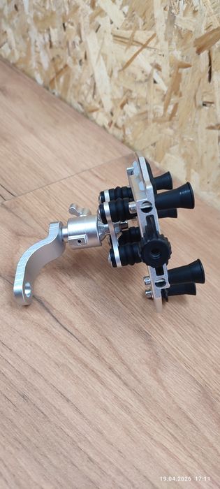 Держатель для телефона .