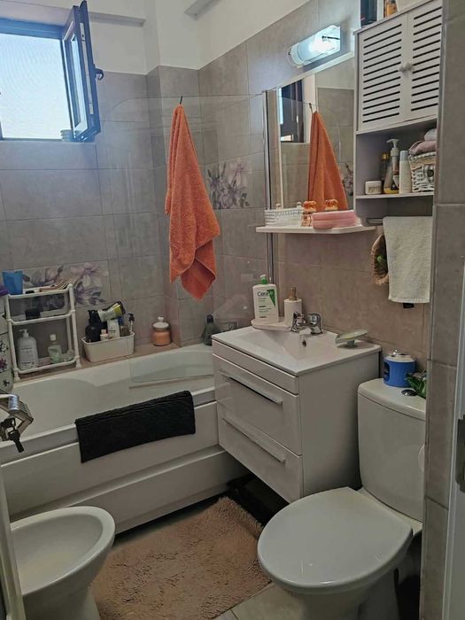Inchiriere garsoniera 30 m2, Et.3, bloc nou cu lift