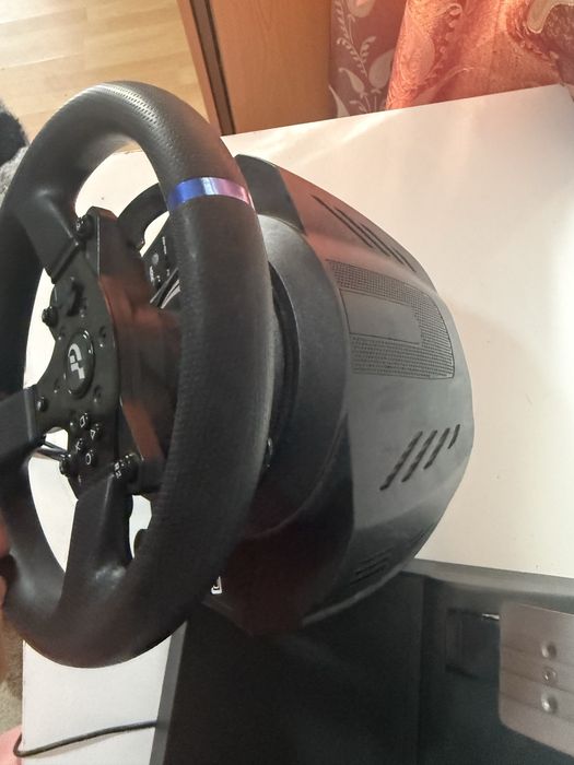 Volan thrustmaster t300 rs gt