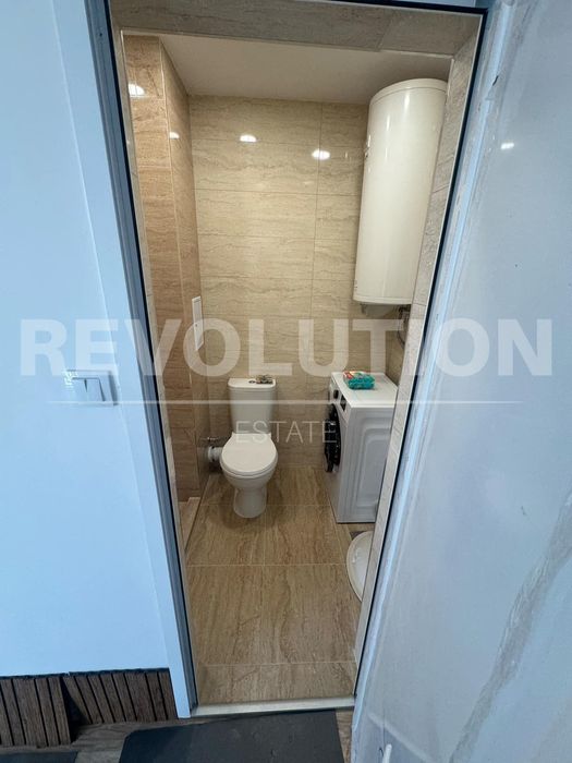 Продава се Едностаен апартамент в Пловдив, Христо Смирненски - 40 кв.м за 1375 €/кв.м - Снимка #2