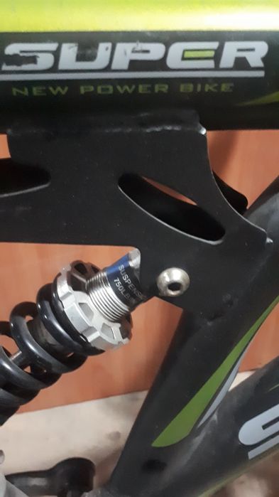 Продам велосипед нужен ремонт