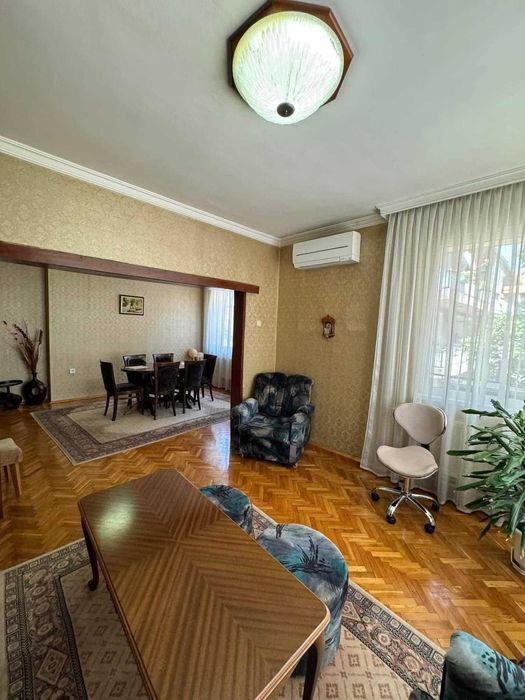 Продава се Къща в с. Стража, Област Търговище - 220 кв.м за 408 €/кв.м - Снимка #3