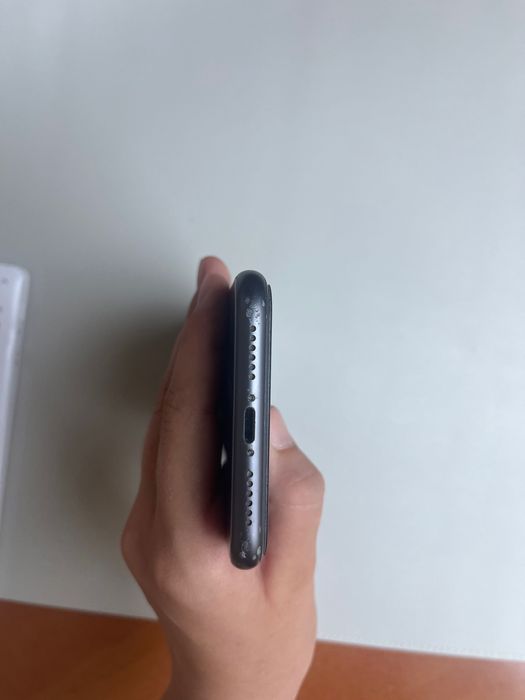 iPhone 11 82% батерия