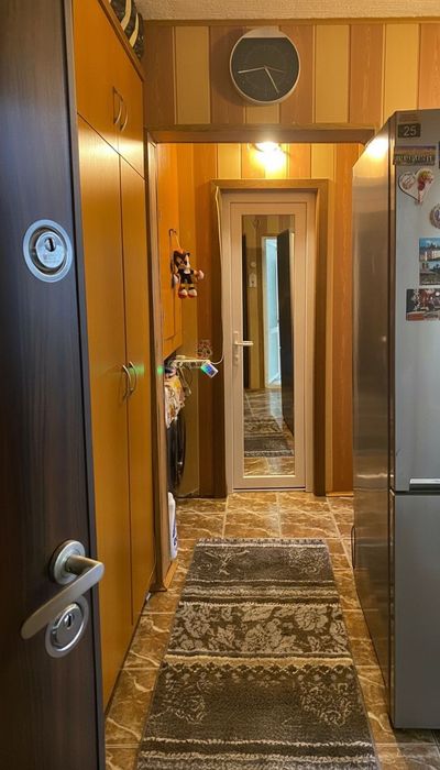 Apartament decomandat – Etaj 1 – Zona Anda