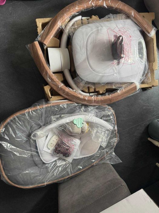 Електрическа люлка Cangaroo - Triumph, сива