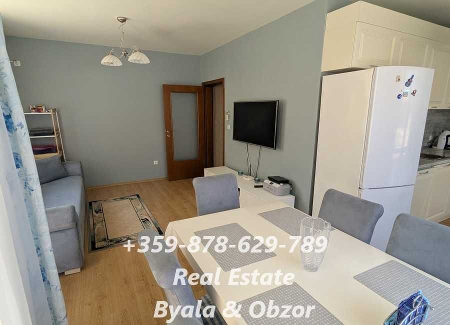 Продава се Четиристаен апартамент в Бяла - 140 кв.м за 822 €/кв.м - Снимка #4